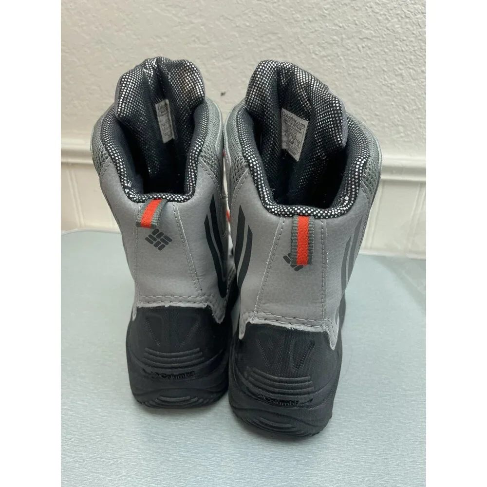 YOUTH COLUMBIA Winter Snow Bugaboot 400 Grams Waterproof Omni-Heat size 4